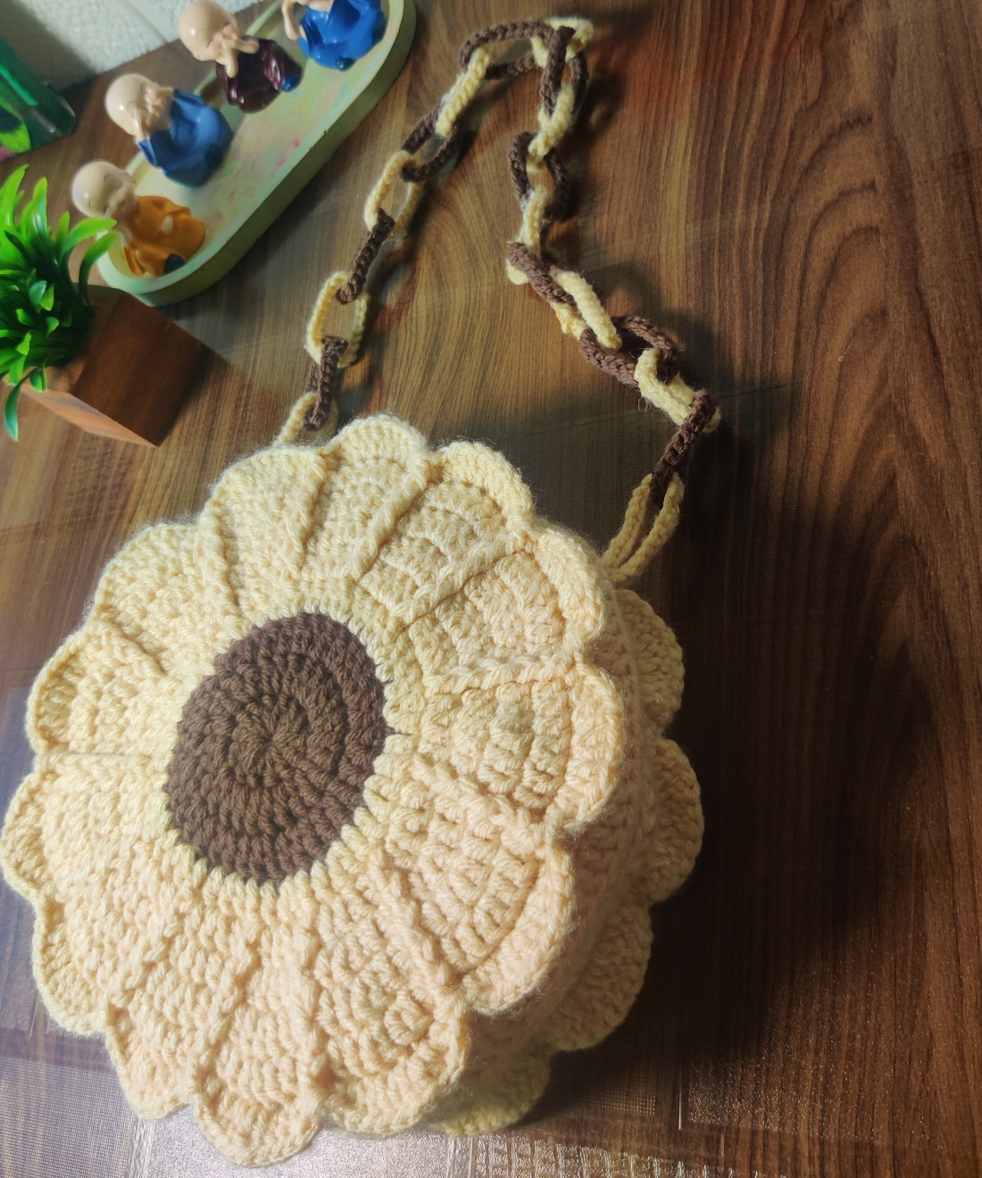 Daisy handbag