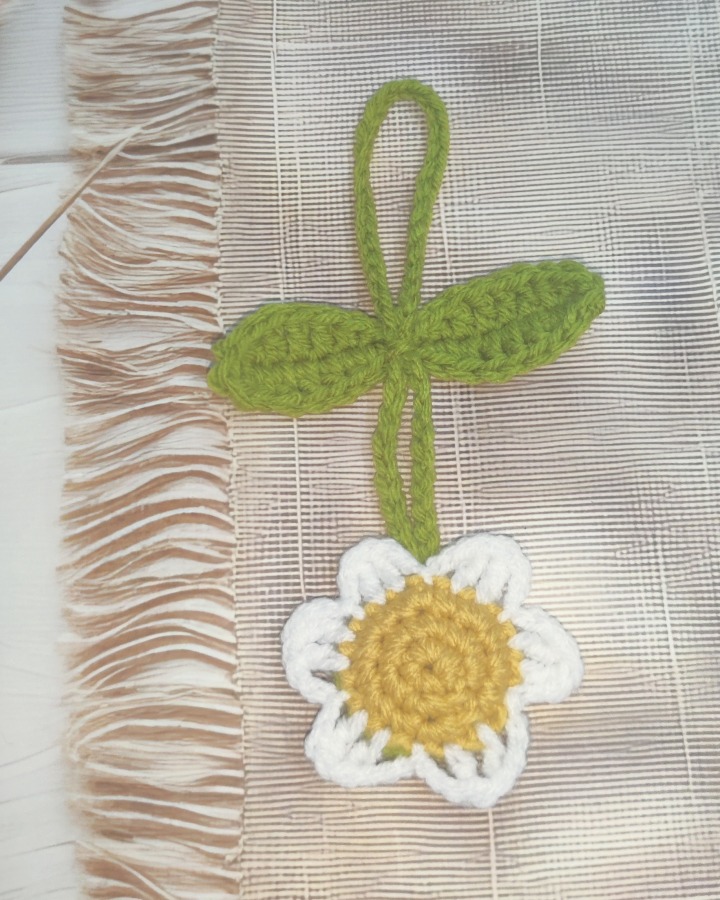 Daisy Hair Tie
